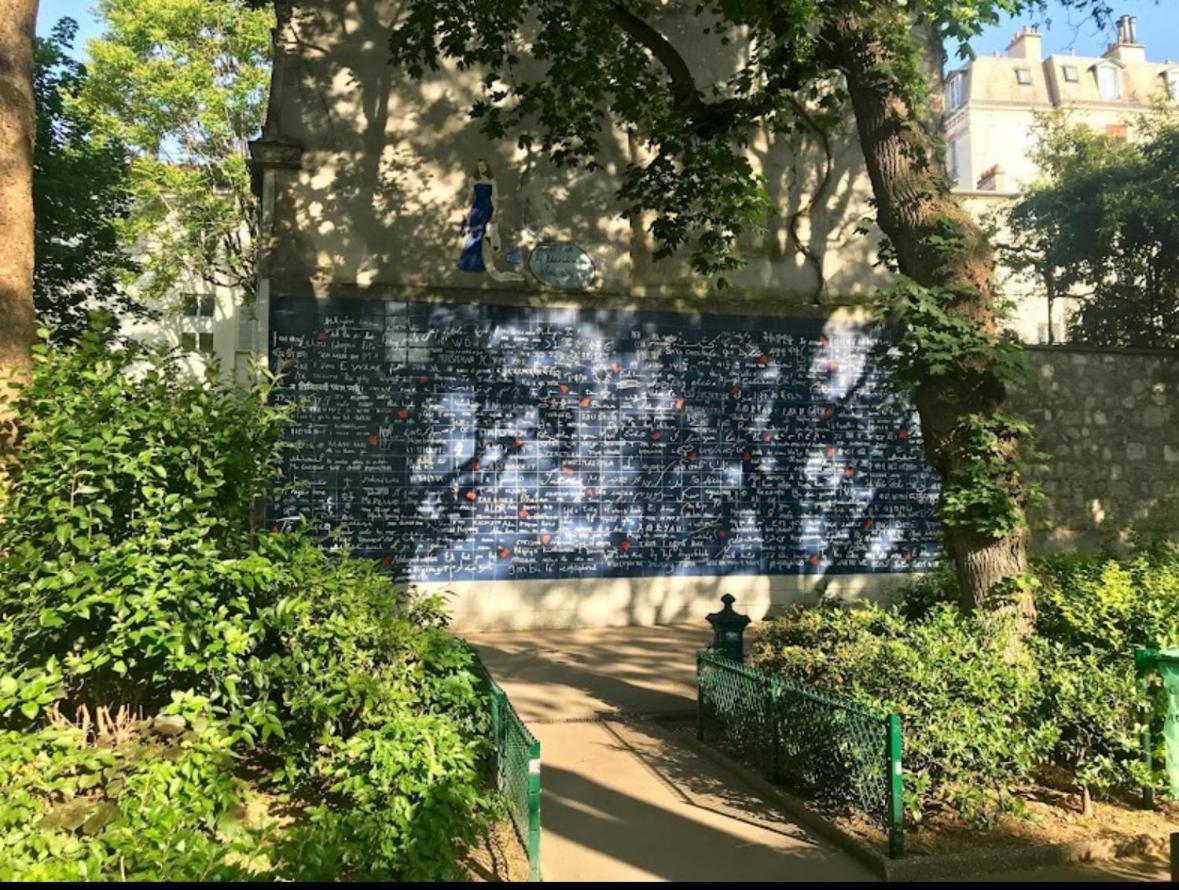 Montmartre Cosy Lejlighed Paris Eksteriør billede